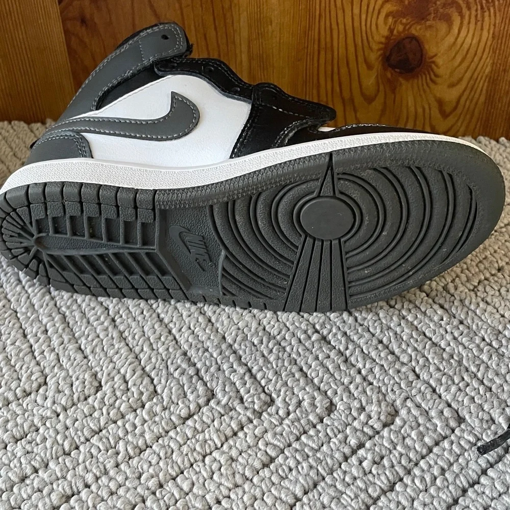 Kids Nike Air Jordan Sneakers